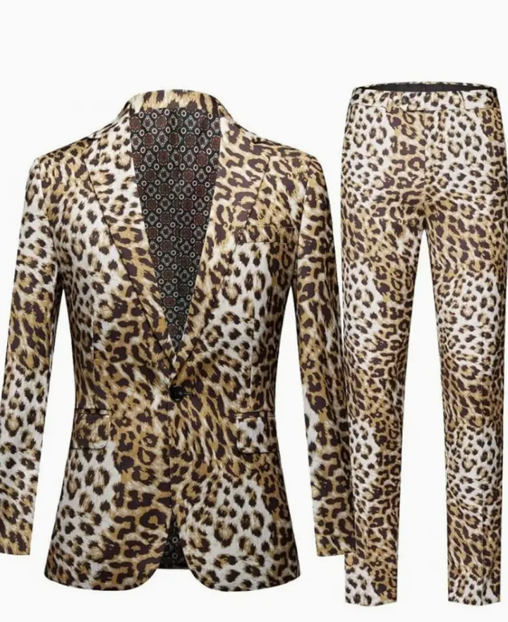 Leopard-print suit for men - polyester casual lapel suit jacket with buckle details and straight-leg pants, slightly stretchy fabric, woven, regular pattern for fall and winter