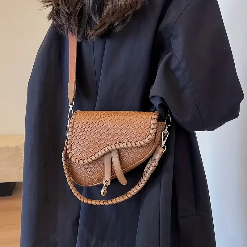 Trendy Woven Saddle Bag, PU Leather Solid Color Shoulder Bag, Perfect Crossbody Bag For Daily Use